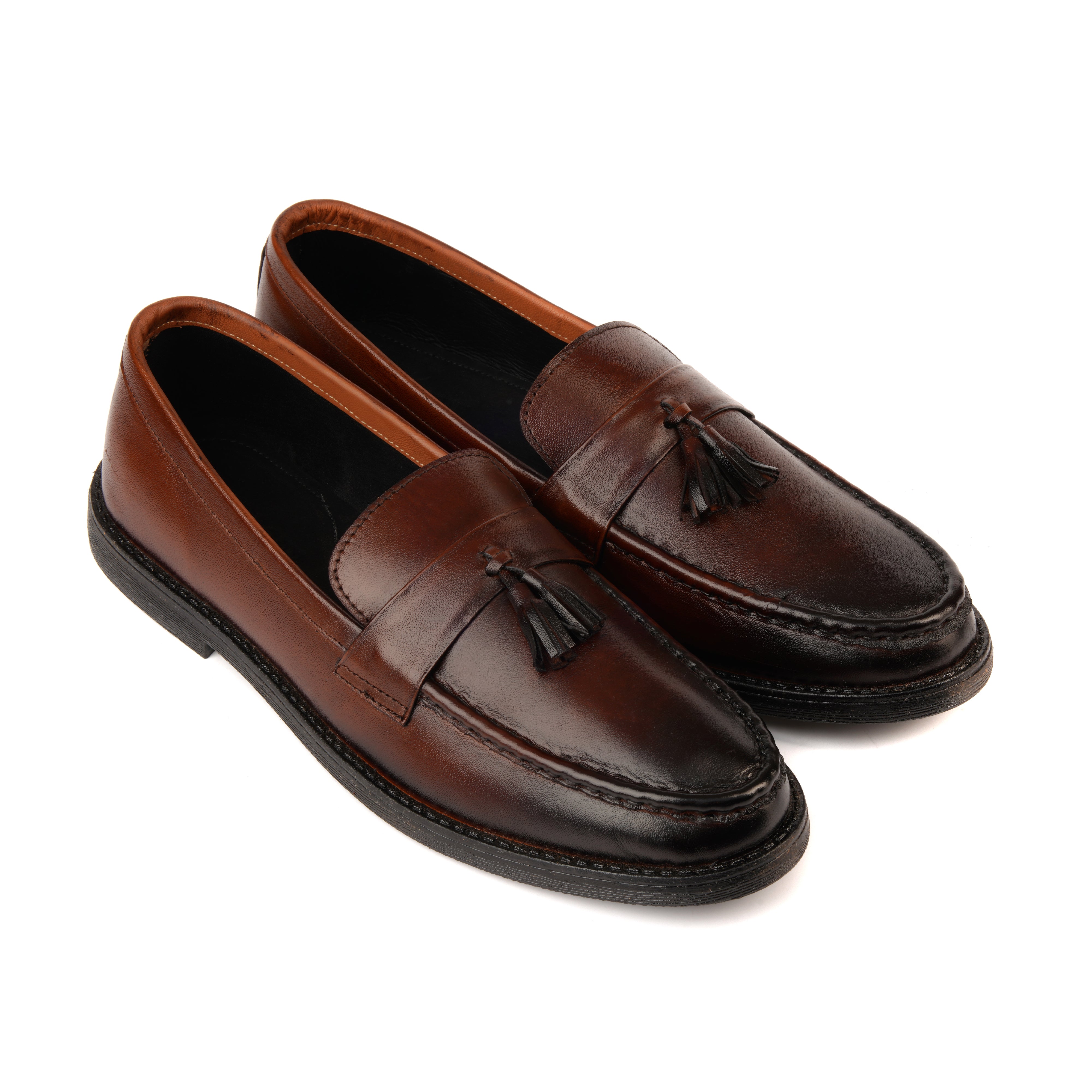 ST-10-Brown loafers with Patina finish - DeVogue