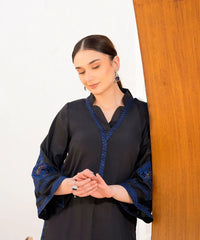 2PC - Crepe Silk Suit - Kross Kulture 