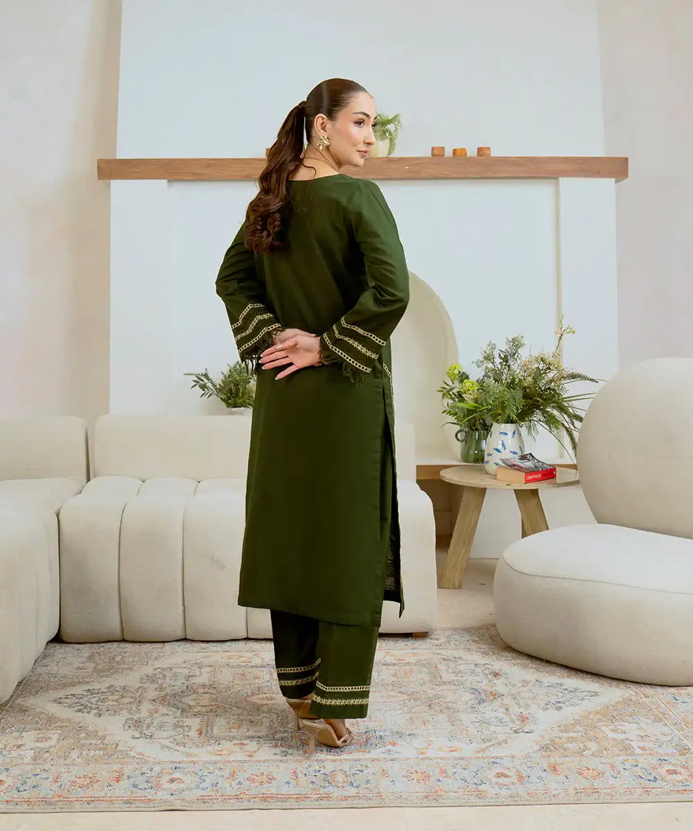 2PC - Embroidered Khaddar Suit - Kross Kulture 