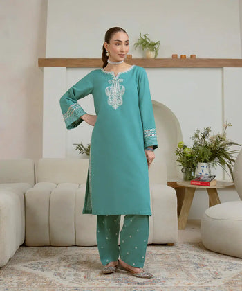2PC - Embroidered Khaddar Suit - Kross Culture 