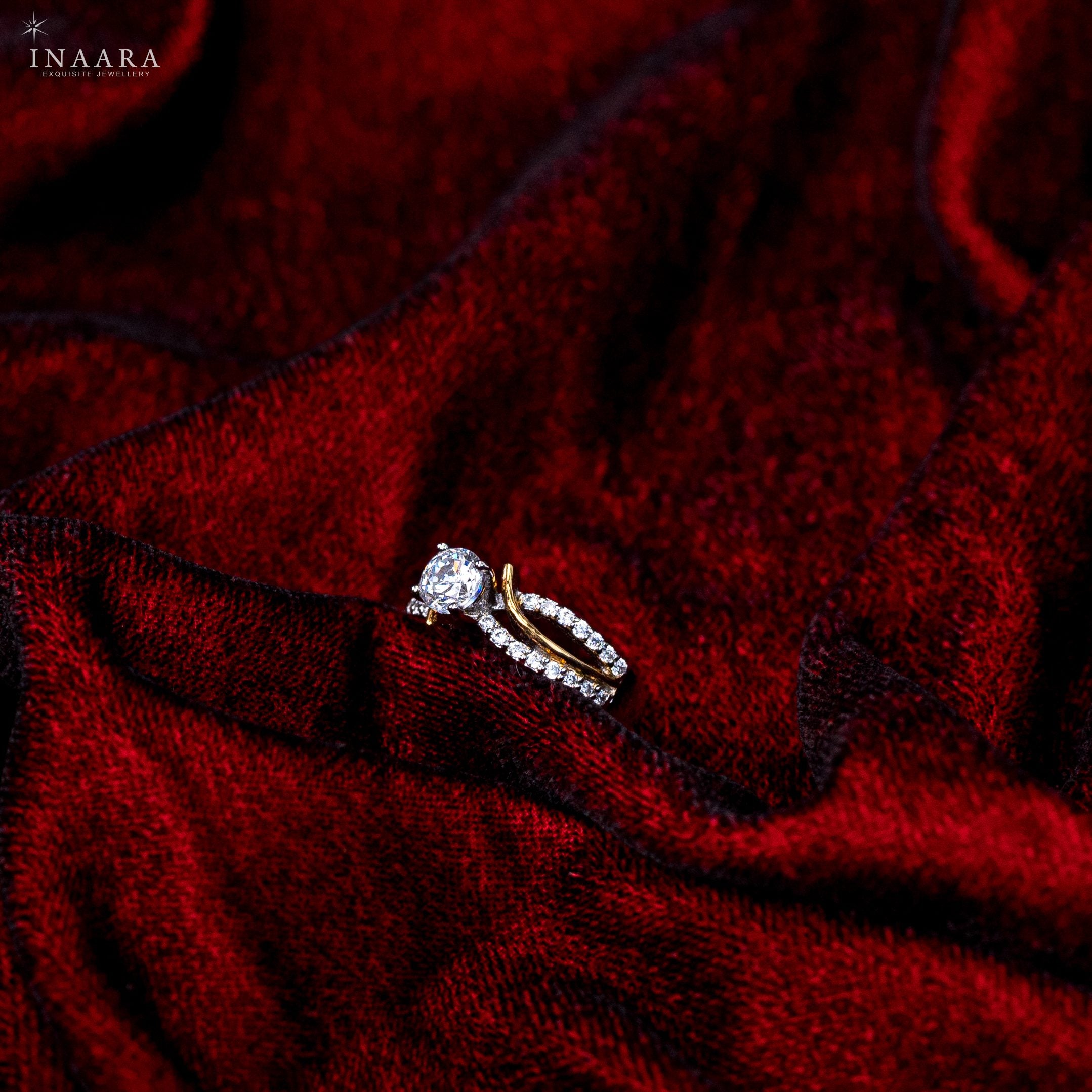 Curve Solitaire Ring