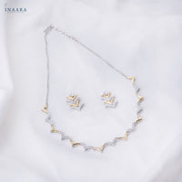 Dawn Crest Necklace Set