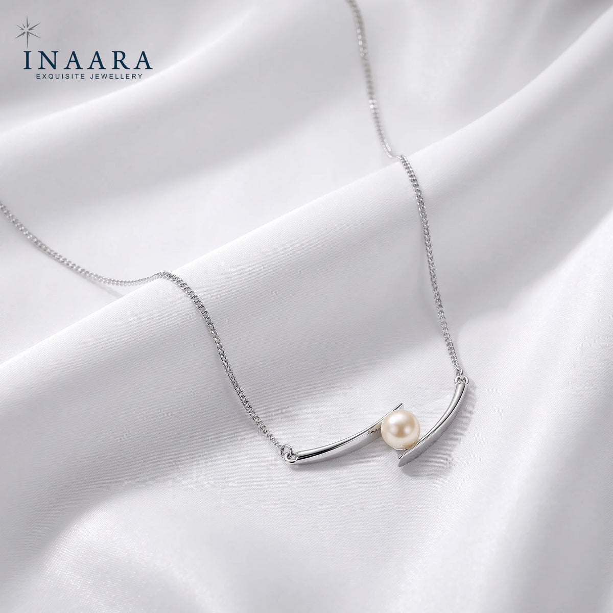 Embrace Pearl Mini-Necklace