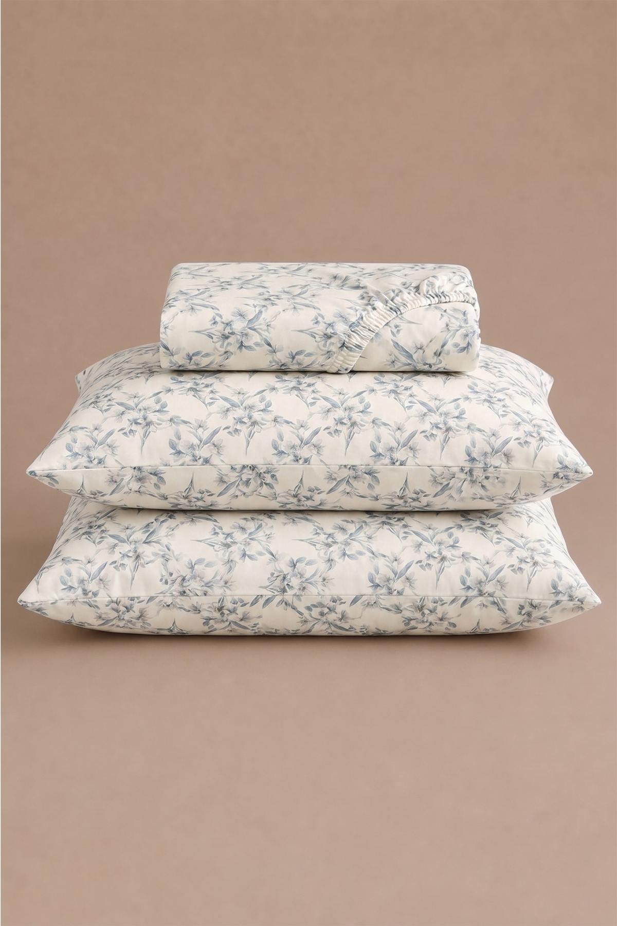 Foraged Flora Sateen Bed Sheet Set – view 5