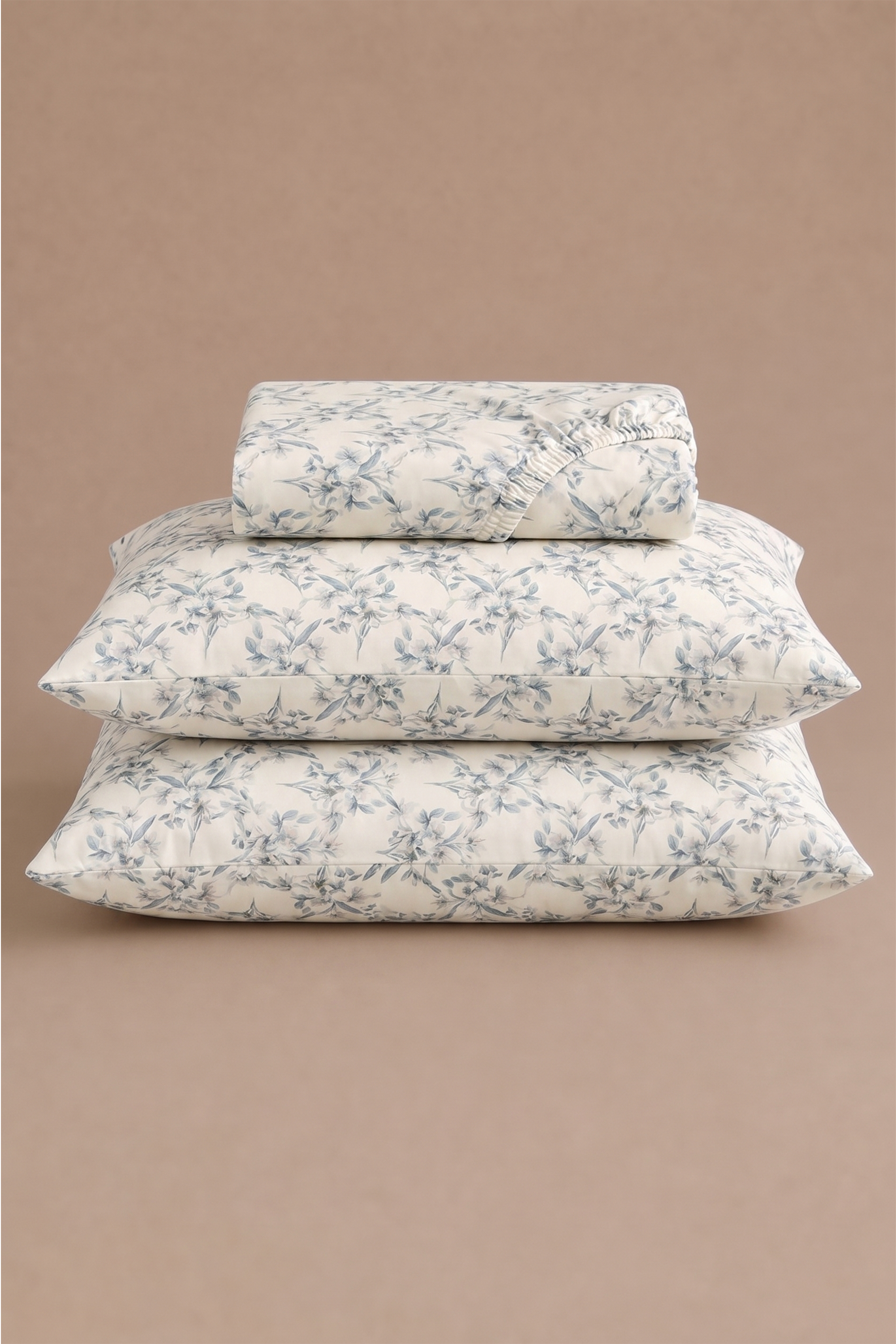 Foraged Flora Sateen Bed Sheet Set – view 5