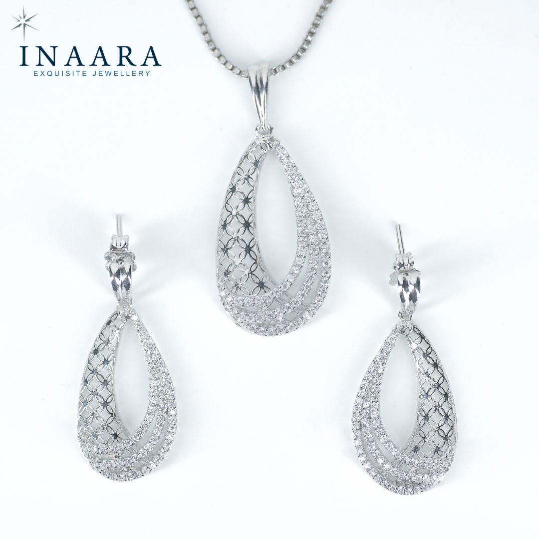 Galaxy Pendent Set