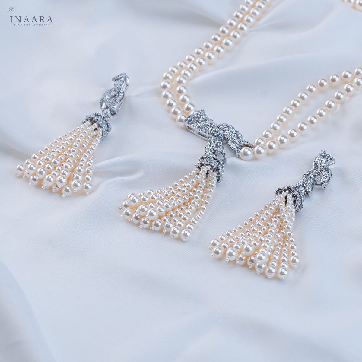 Stylish Pearl Necklace Set