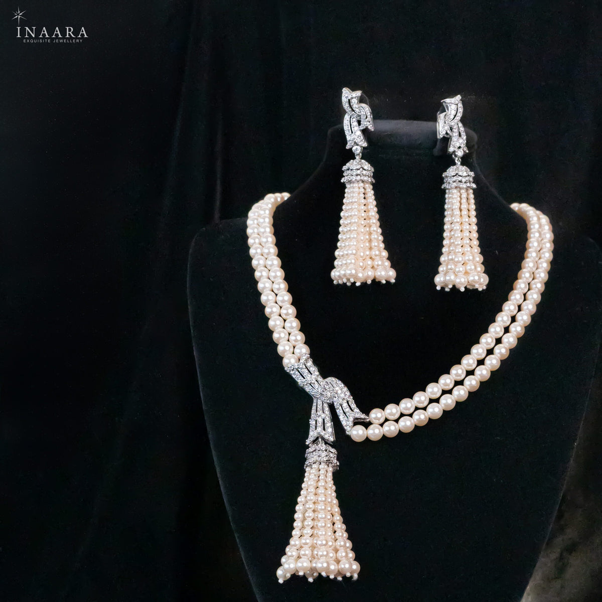 Stylish Pearl Necklace Set