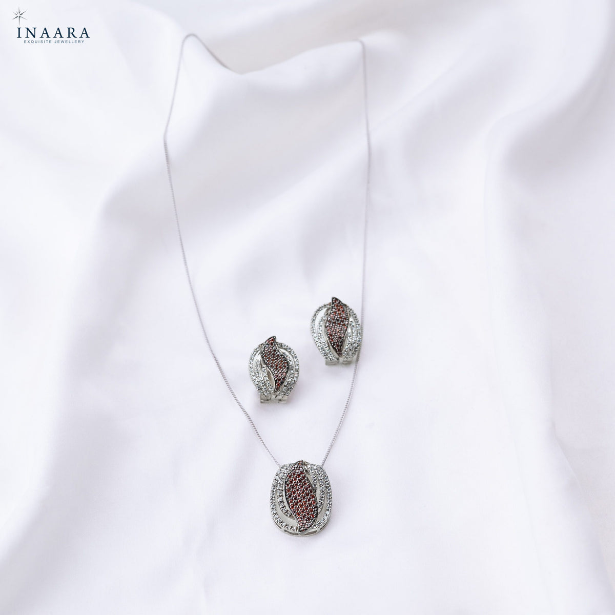 Ember Pendant Set