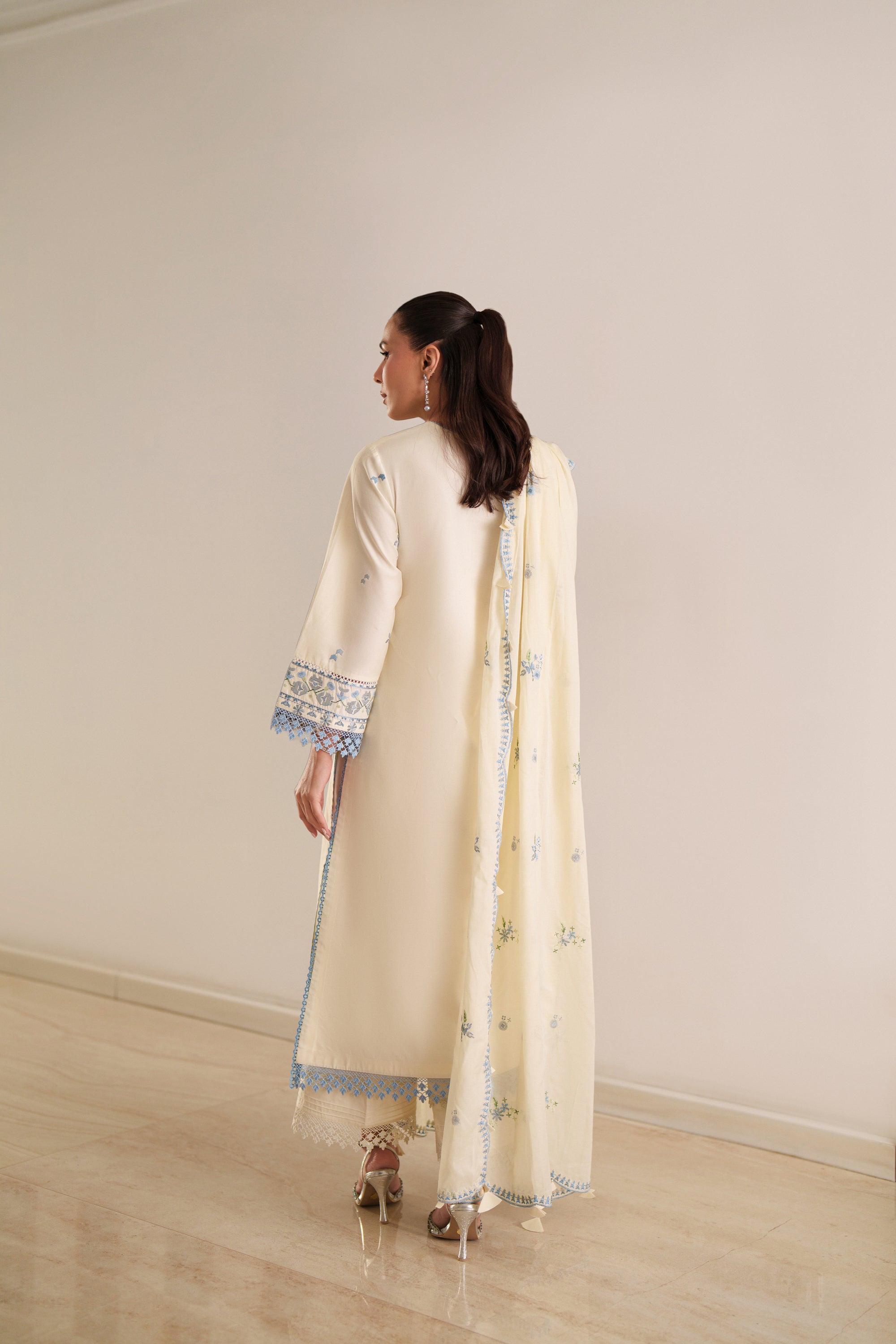 Ivory Suzani - Unstitched Luxury Lawn Suit – view 7