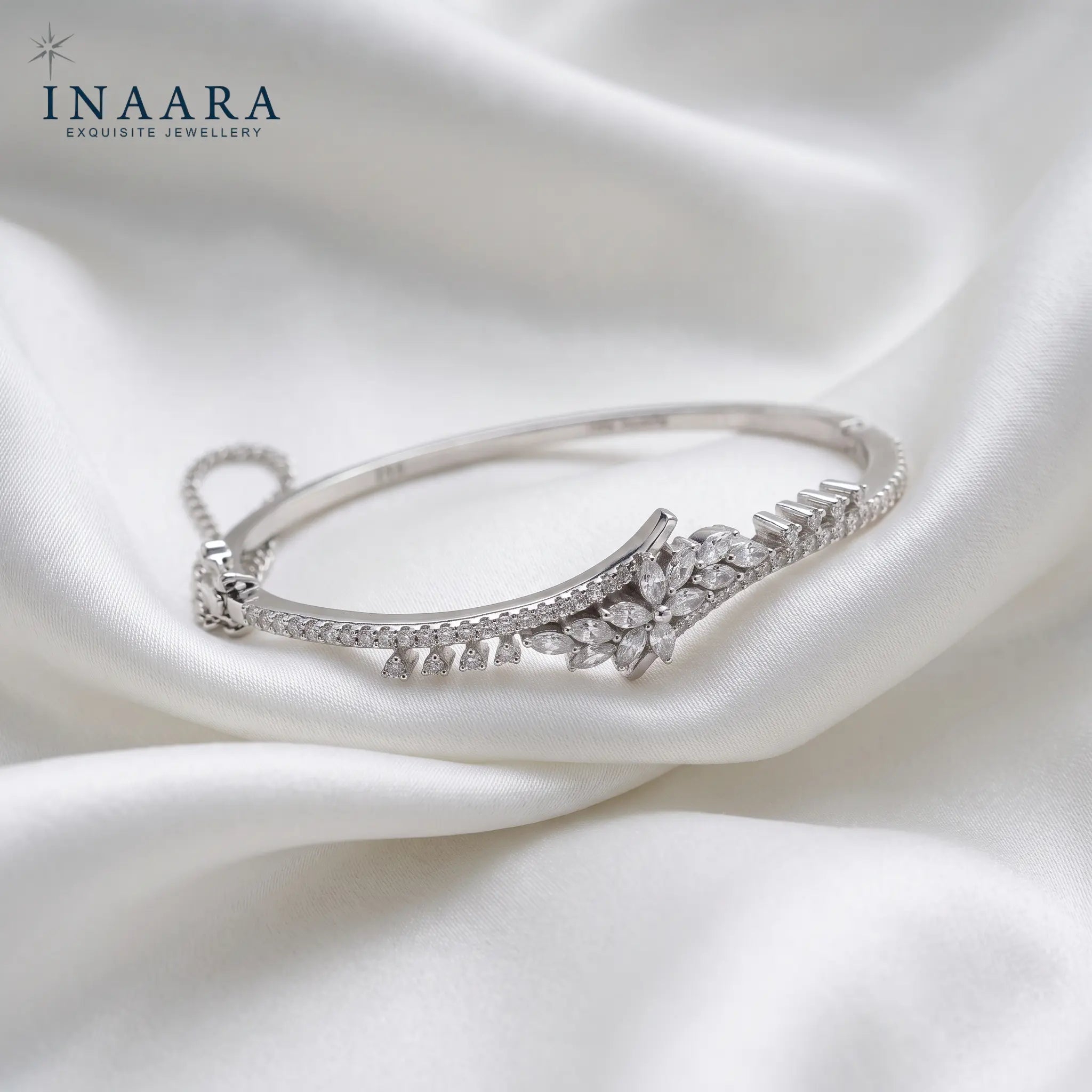 Nobel Crown Bangle