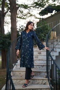 Noir Flora Kurta – view 3