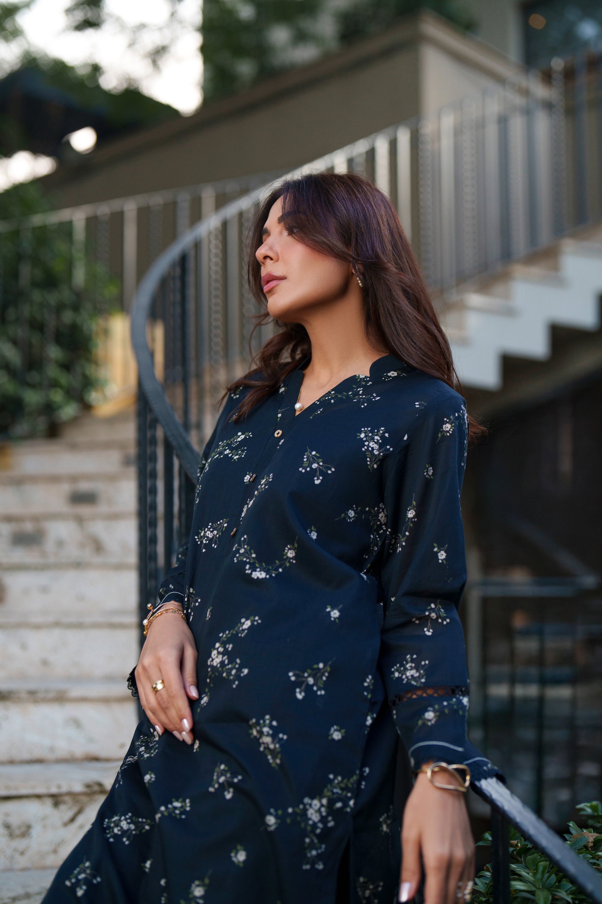 Noir Flora Kurta – view 6