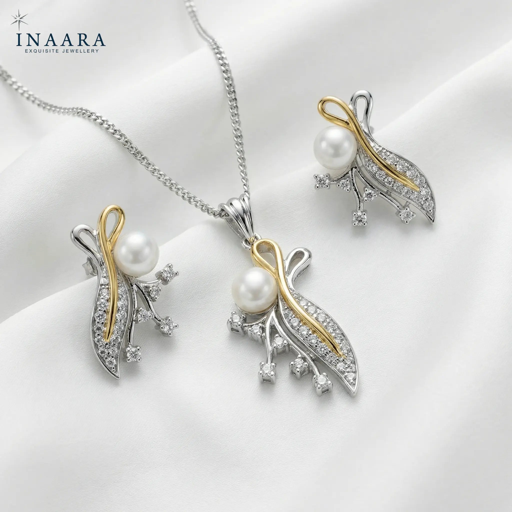 Raya Pearl Pendant Set