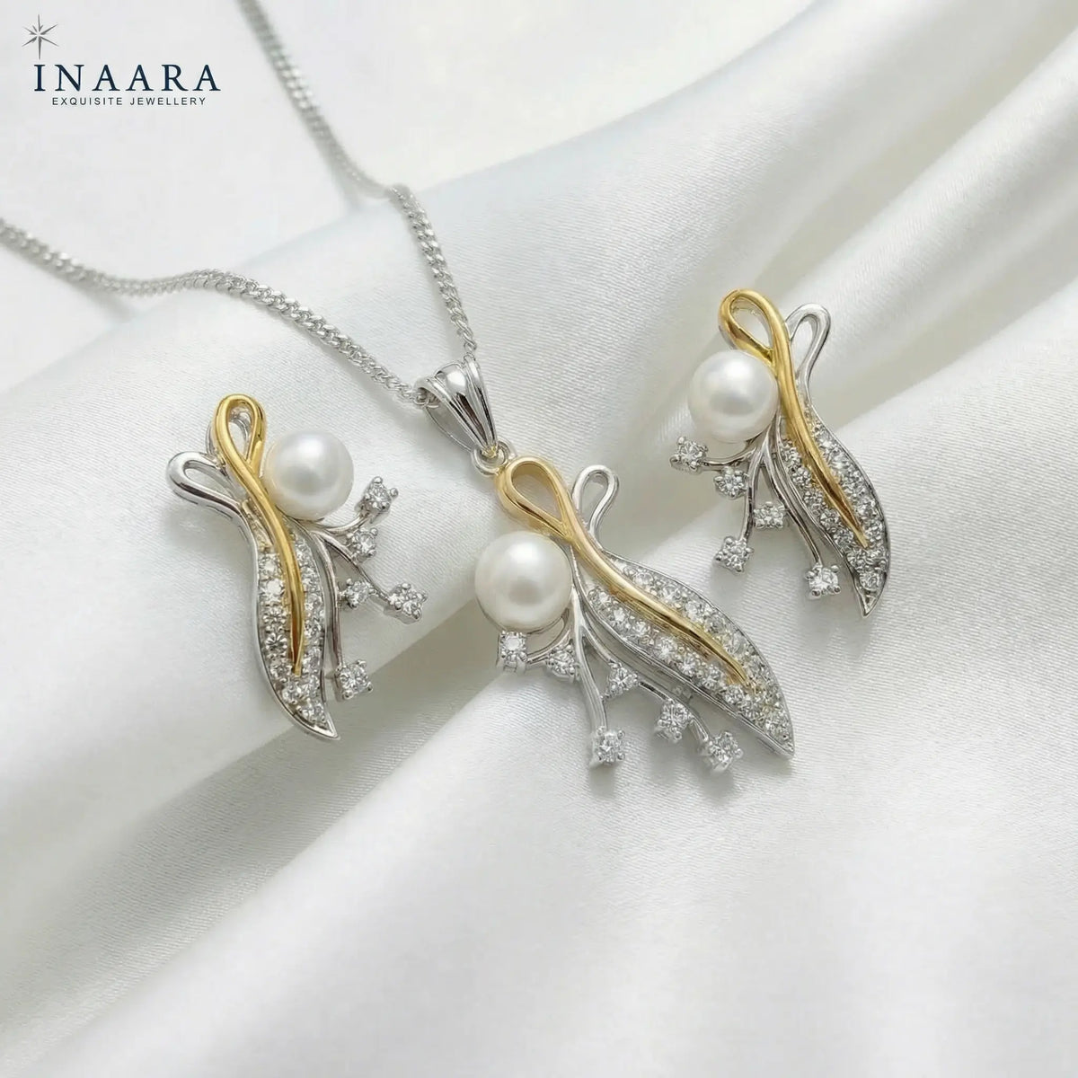 Raya Pearl Pendant Set