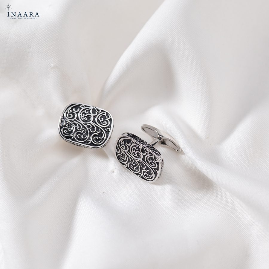 Royal Antique Cufflinks