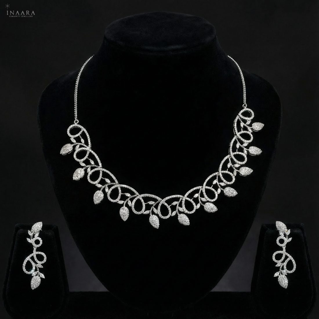 Shimmer Leaf Necklace Set