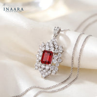 Garnet Queen Pendant