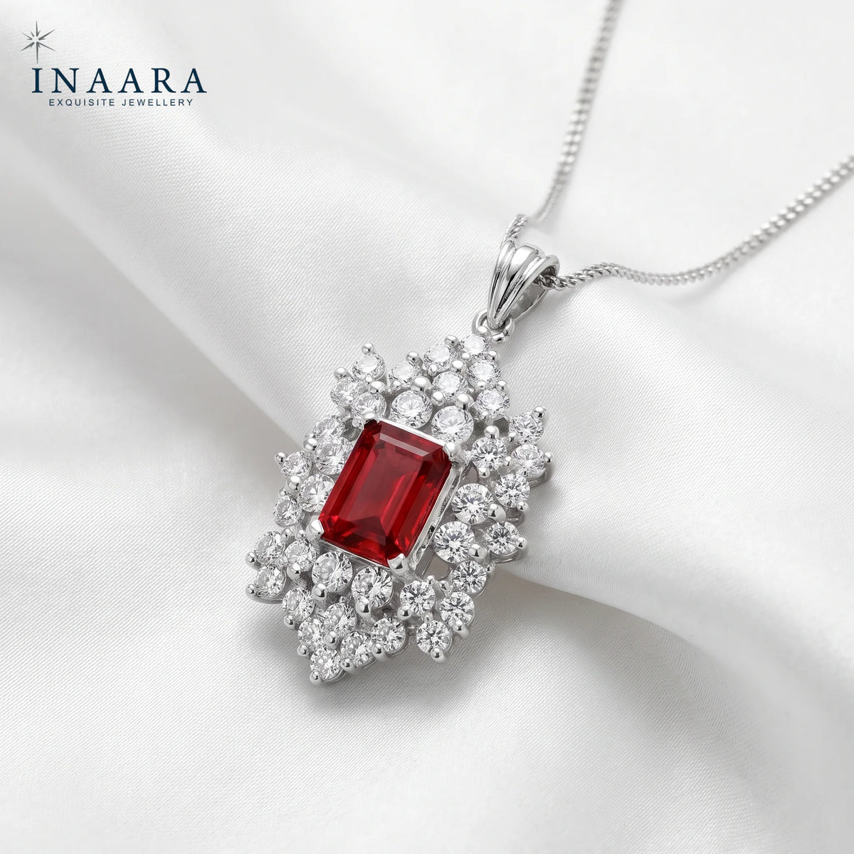 Garnet Queen Pendant