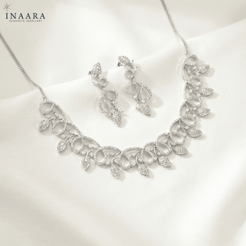 Shimmer Leaf Necklace Set