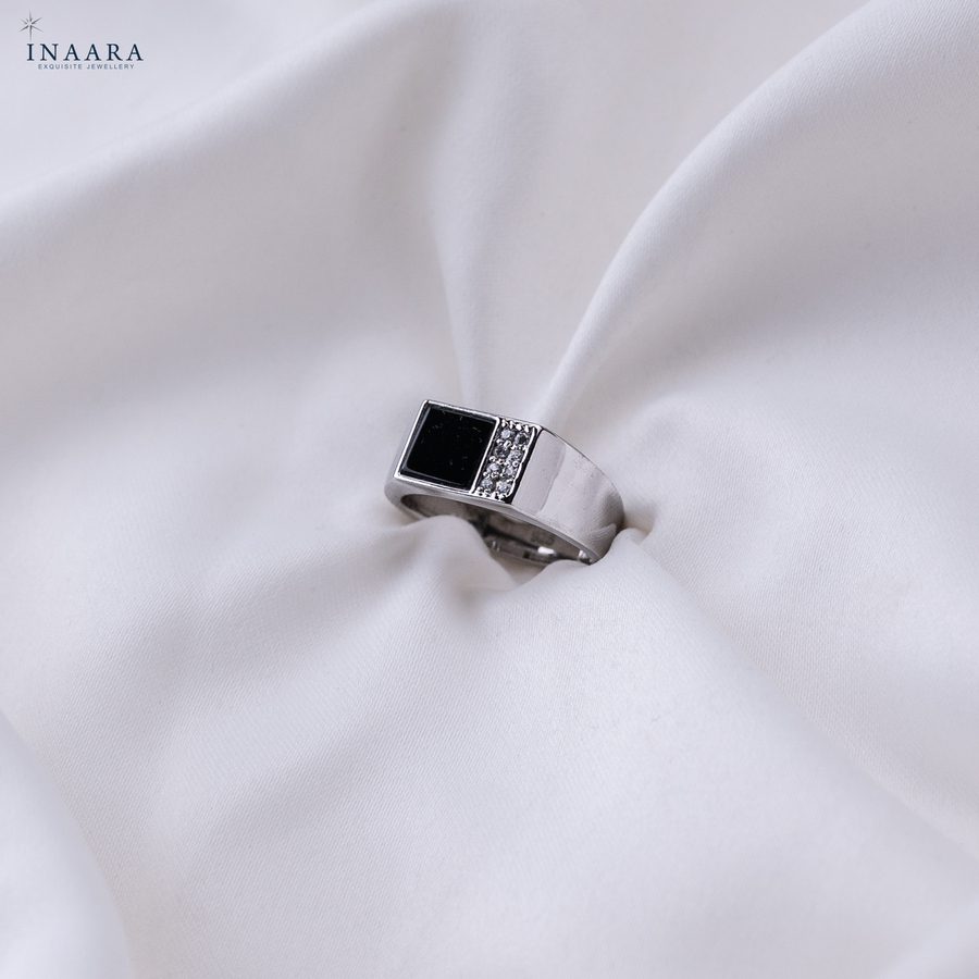 Valor Ring