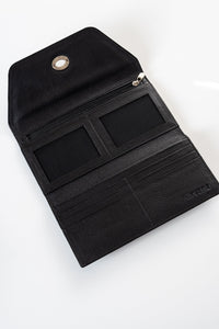 Detox Clutch